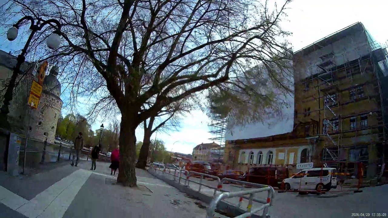 Cyklar till stan. Intersport på Vågengallerian lägger ner. Örebro 29 April 2026 Del 5