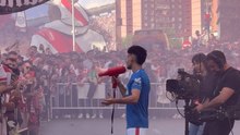Locura en Vallecas: ¡Óscar Valentín con megáfono antes de su partido contra el Estrasburgo!