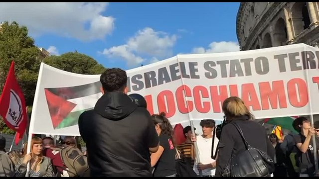 Al Colosseo manifestazione per la Global Sumud flotilla