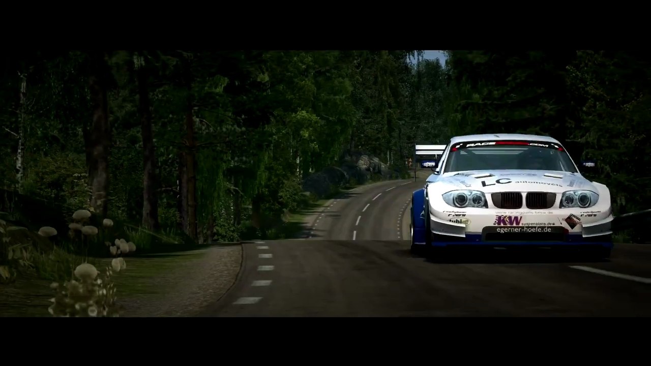 RaceRoom Racing Experience - Bande Annonce (2013)
