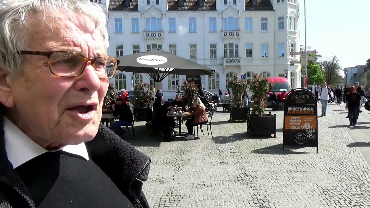 DIE VORHERSAGEN TREFFEN EIN