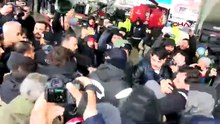 Mecidiyeköy'de 20 kişi gözaltına alındı