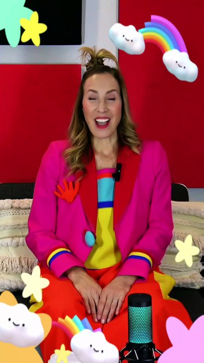 Feliz Día del Niño y la Niña con Mariana Mallol #video #shorts #kidsmusic #infantil