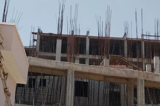 swm news: सुरक्षा मानकों की उड़ रही धज्जियां: जिम्मेदारों की लापरवाही श्रमिकों पर पड़ रही भारी