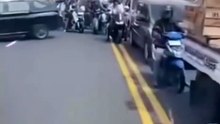 Trafikte kendini akıllı zannedenlere yapmak istediğim