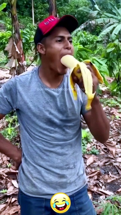 Precisava de uma banana dessas jovem???  #omelhorsoaoscomentarios #engraçado #engraçados #comentarios #comentários