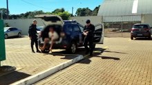 Filho de 21 anos é preso após ameaçar a própria mãe com faca no Riviera, em Cascavel
