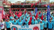 Ege'den coşku dolu 1 Mayıs manzaraları: Emek ve Dayanışma Günü'nde meydanlar doldu