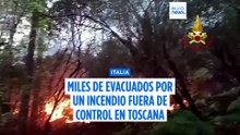 Evacuadas 3.000 personas por un gran incendio descontrolado en el Monte Faeta (Italia)