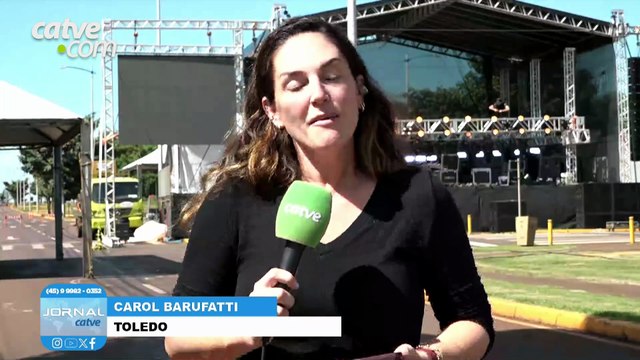 Estrutura é montada para show do Dia do Trabalhador em Toledo