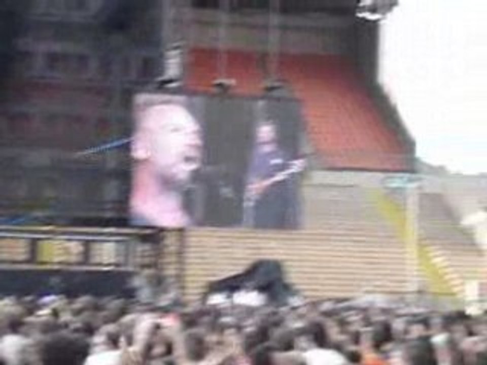 The Police - Walking on the moon
