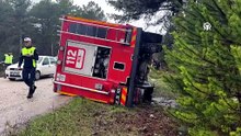 Kastamonu'da devrilen itfaiye aracındaki 3 itfaiye eri yaralandı