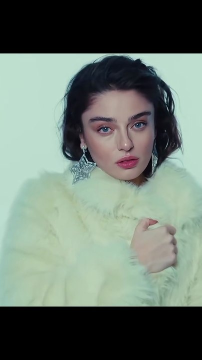 🤍❄... #ayçaayşinturan #🎀 #melisminkari #👁👄👁💅🏻 #شعب_تركي_ماله_حل🥵❤️‍🔥
