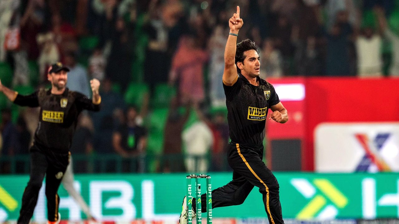 United Stunned! Hunain's 20th Over Sends Kingsmen to Final | PSL 2026 🔥