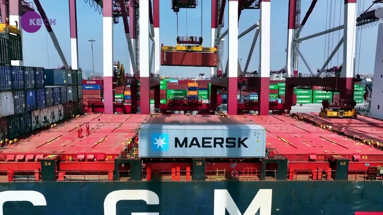 Qingdao Port opens new shipping route to boost China-Africa trade