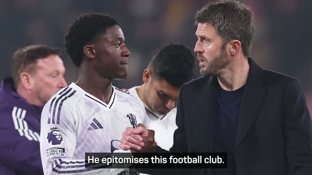 'He epitomises Manchester United' - Carrick delighted as Mainoo signs new deal