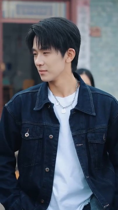 Senior-Doted_ He's Lowkey Dope _ Chinese Drama