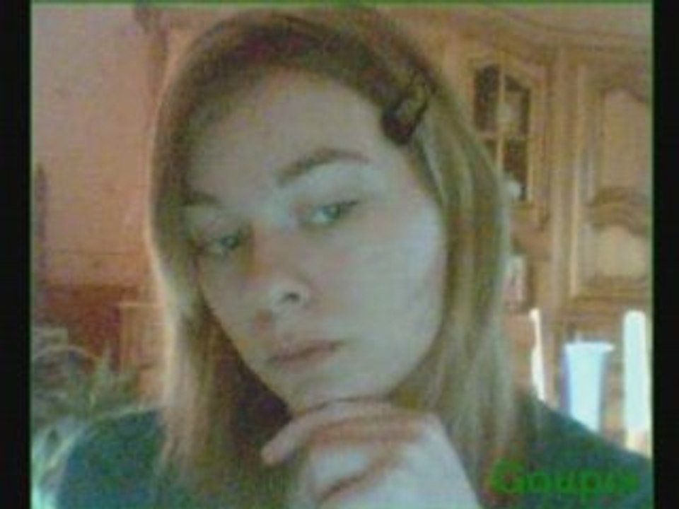 LOVE LOVE LOVE LOVE HER (L)