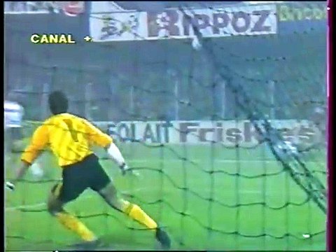 GUINGAMP - RACING PARIS - 1985 - SAISON 1985/1986 -