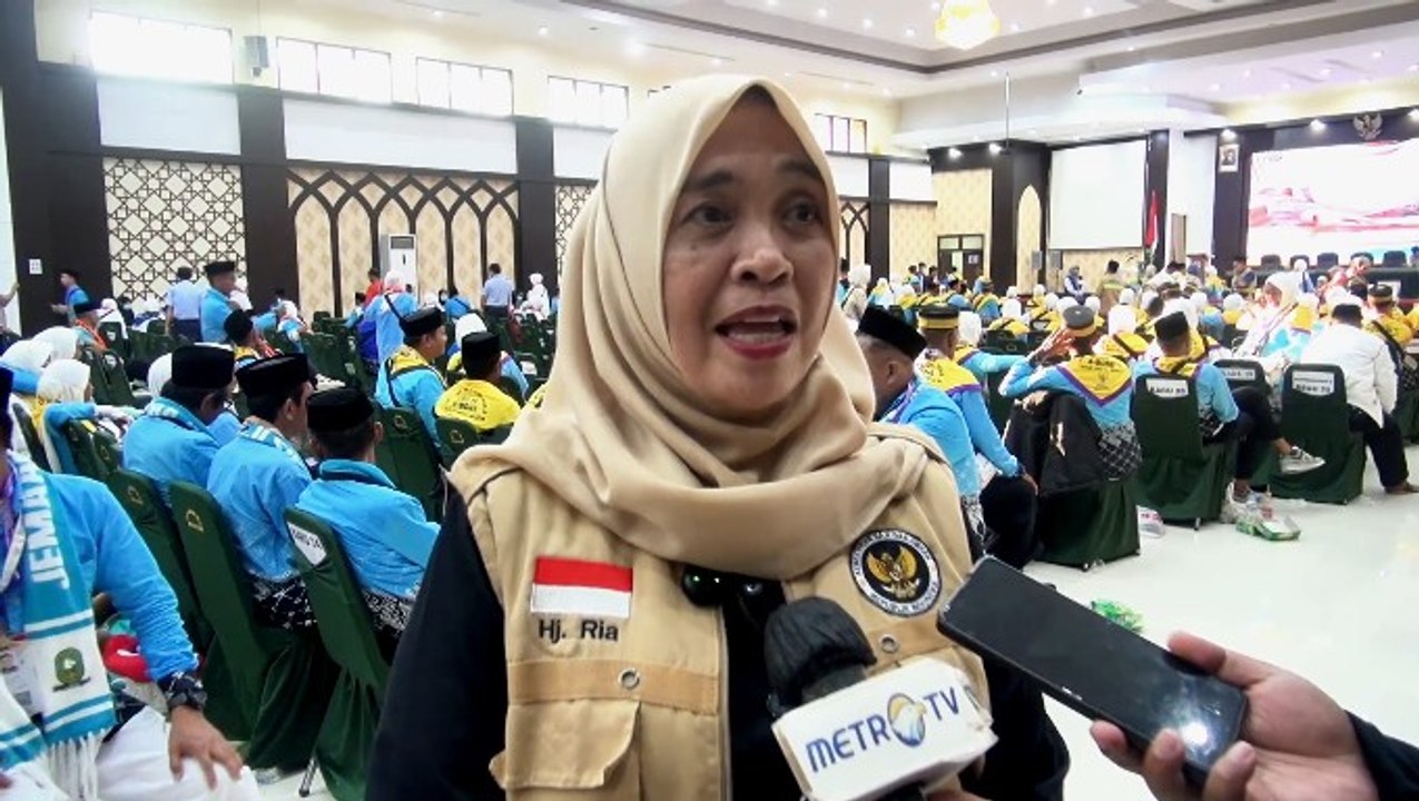 ​2 Calon Haji Asal Sinjai Berangkat, Petugas Berikan Pendampingan Khusus