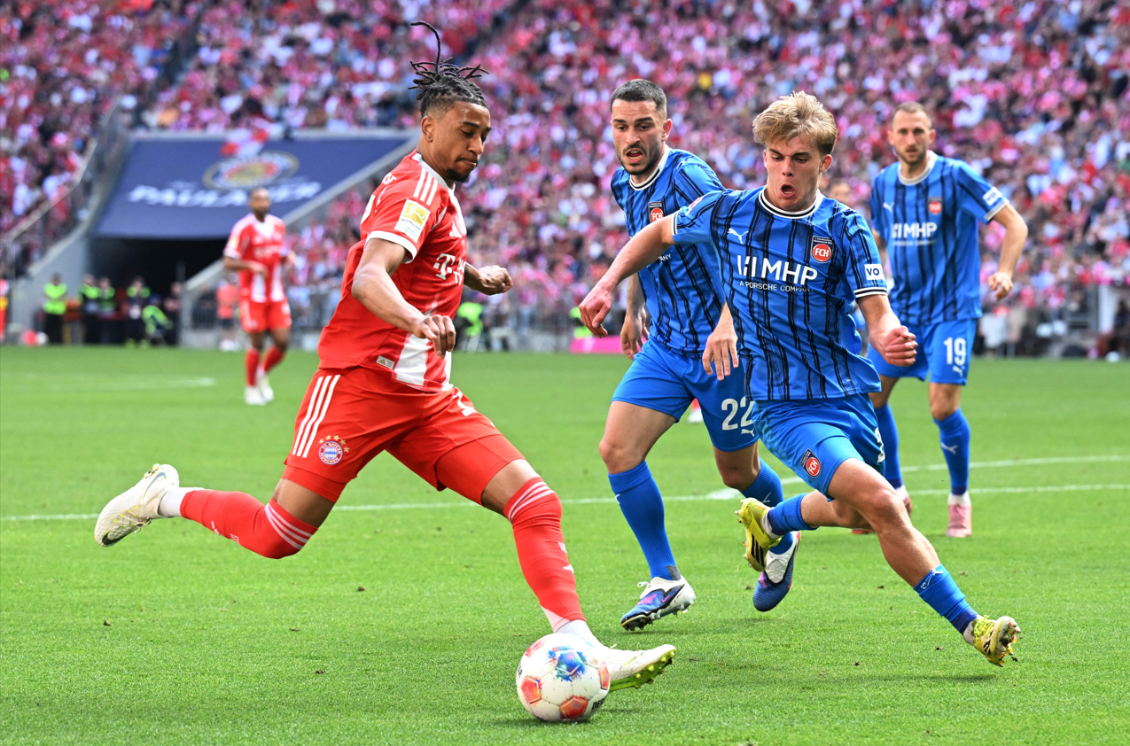 Bundesliga : Michael Olise et le Bayern Munich miraculés avant le PSG