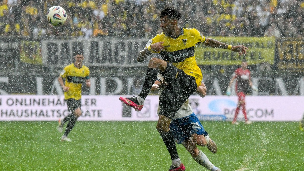 Erst Regen, dann Matsch: Rostock frustriert nach 1:1 in Aachen