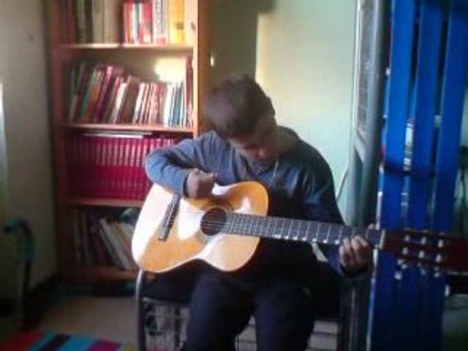 Mais que fait Charly ?