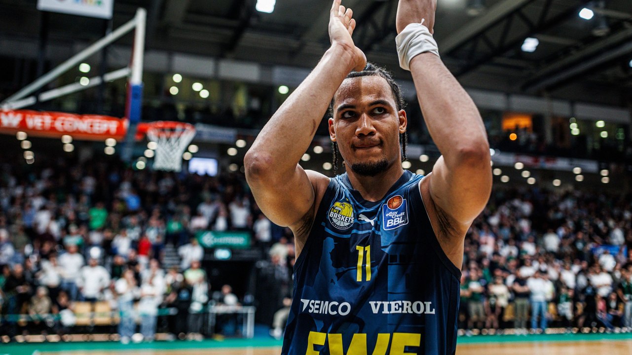 Im Video: Genialer Tischler schießt Trier mit Career-High ab