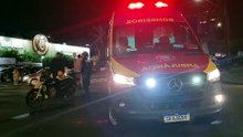 Forte colisão entre moto e Prisma mobiliza Siate no Centro de Cascavel