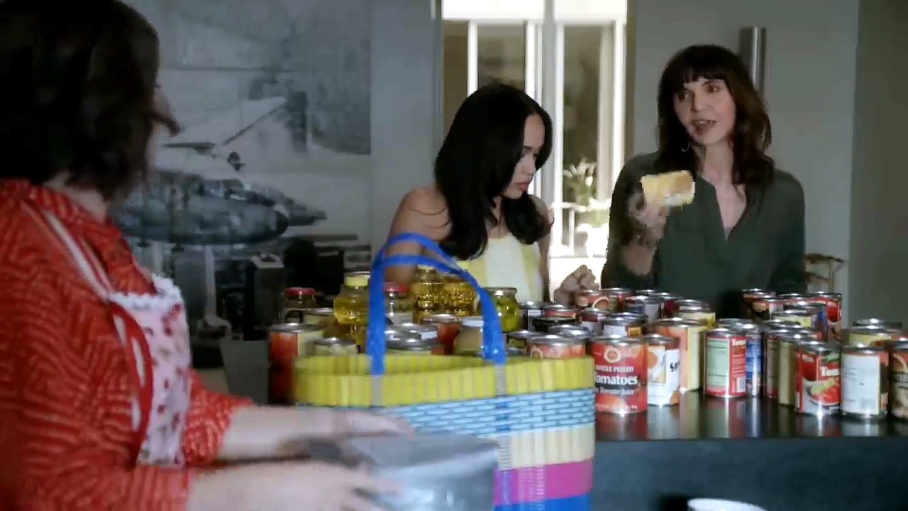 A Last MAN On Earth TRAPPED in a World Where Only WOMEN Live __ Part-6 __ Movie Explained In Hindi(720P_HD)