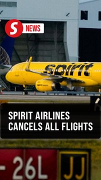 Spirit passengers stranded as airlines collapses