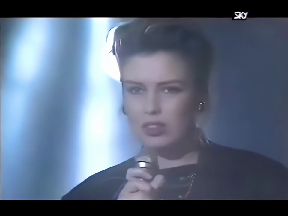 Kim Wilde - Four Letter Word (Countdown 1989)