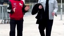 Il est fou lui 😭🤣