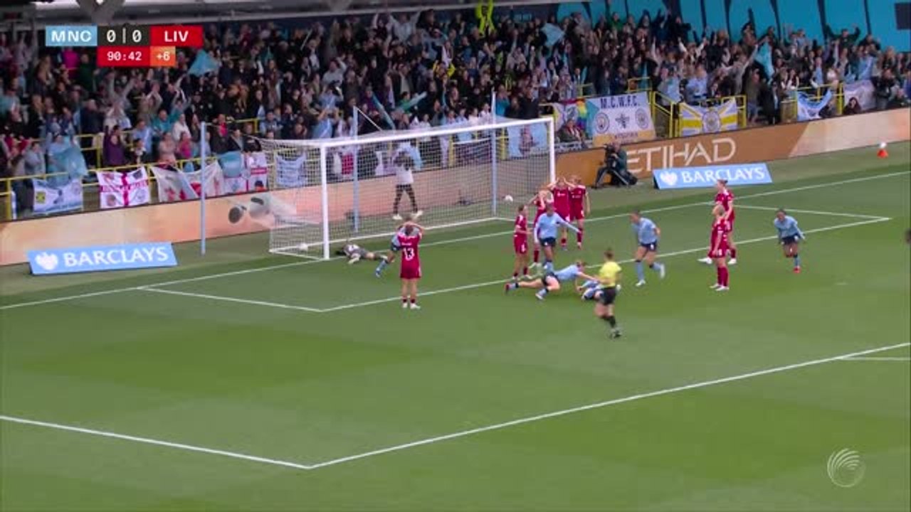 Man City on the brink of WSL title as Knaak scores late