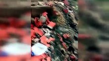 Amasya’da ahır yıkıldı, kadın çiftçi hayvanlarını kurtardı