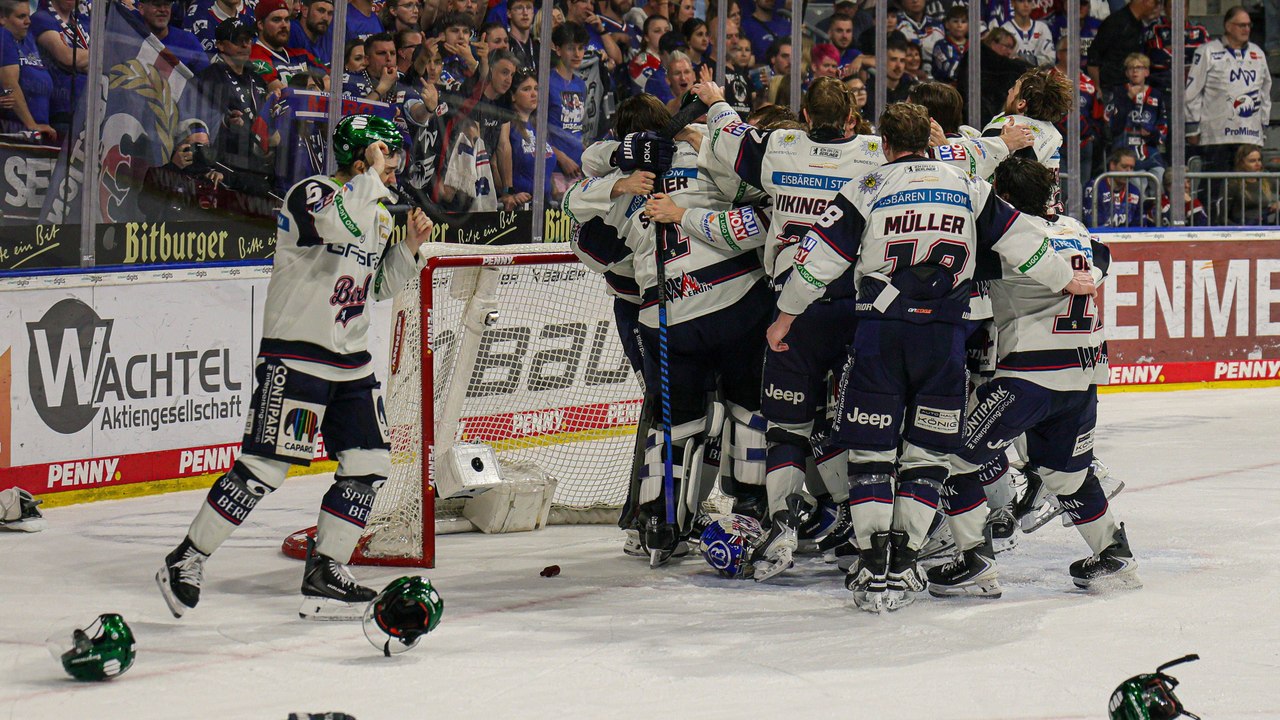 Stettmer überragt, Adler zu zahnlos: Eisbären feiern Titel-Hattrick