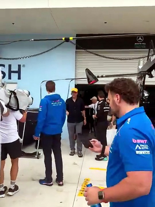 Messi junto a Colapinto en el GP Miami