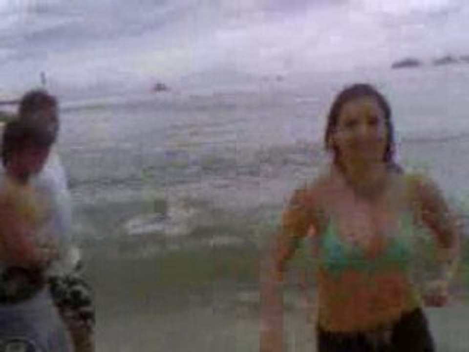 A L'EAU!