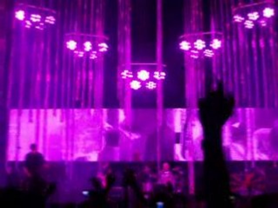 Radiohead - ''Reckoner'' (Live @ Paris-Bercy, 09.06.08)