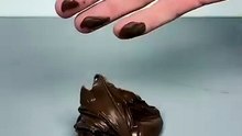 Wait for the end... he really tried everything! 🌭