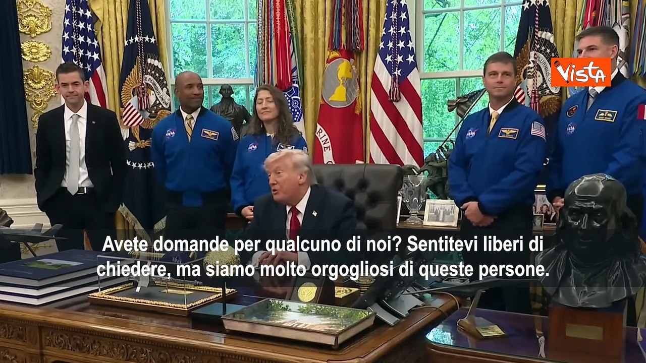 Trump: Per essere astronauti bisogna essere intelligenti ed energici, quindi non avrei problemi