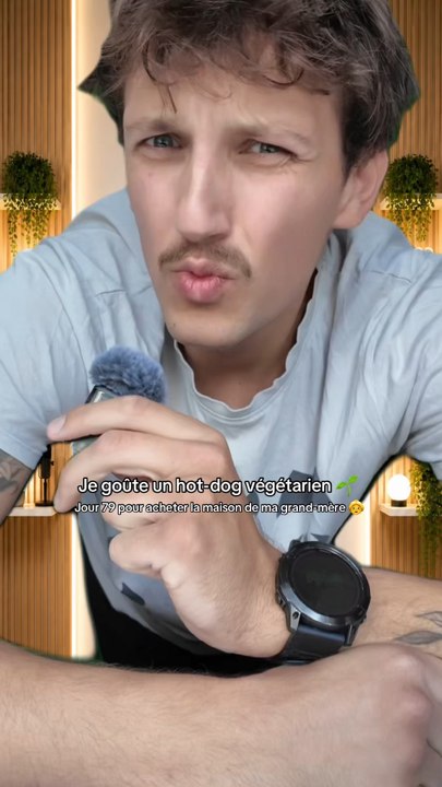 ￼J’ai faillie me faire VOLER ma VOITURE 🚗 j’ai été à Intermarché et j’ai vu un hot-dog veggie 🌭  #storytime #veggie #car