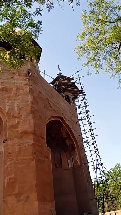 tomb Of Asia Ali Mardan khan