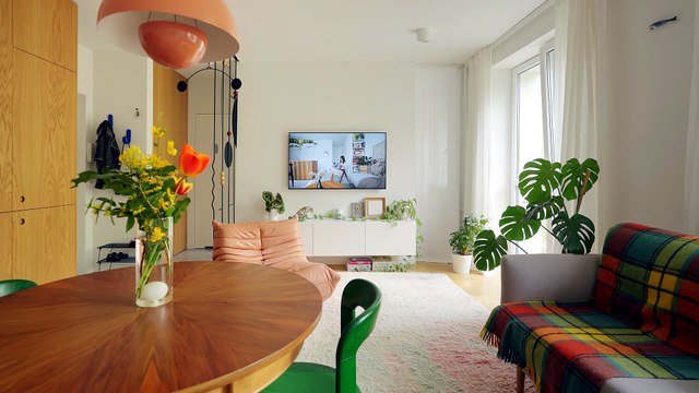 NEVER TOO SMALL: Ceramicist’s Vintage Furniture Apartment, Warsaw 33sqm/355sqft