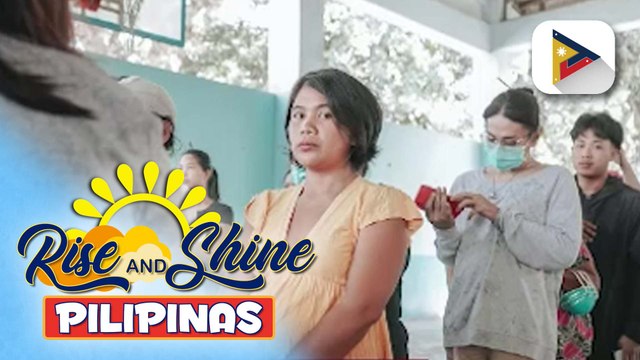 Camalig LGU, namahagi ng family food packs sa mga residenteng apektado ng pag-aalburoto ng Bulkang #Mayon
