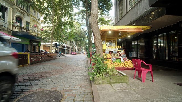 NEVER TOO SMALL: Converted Open Plan Micro Apartment, Brazil 29sqm/312sqft