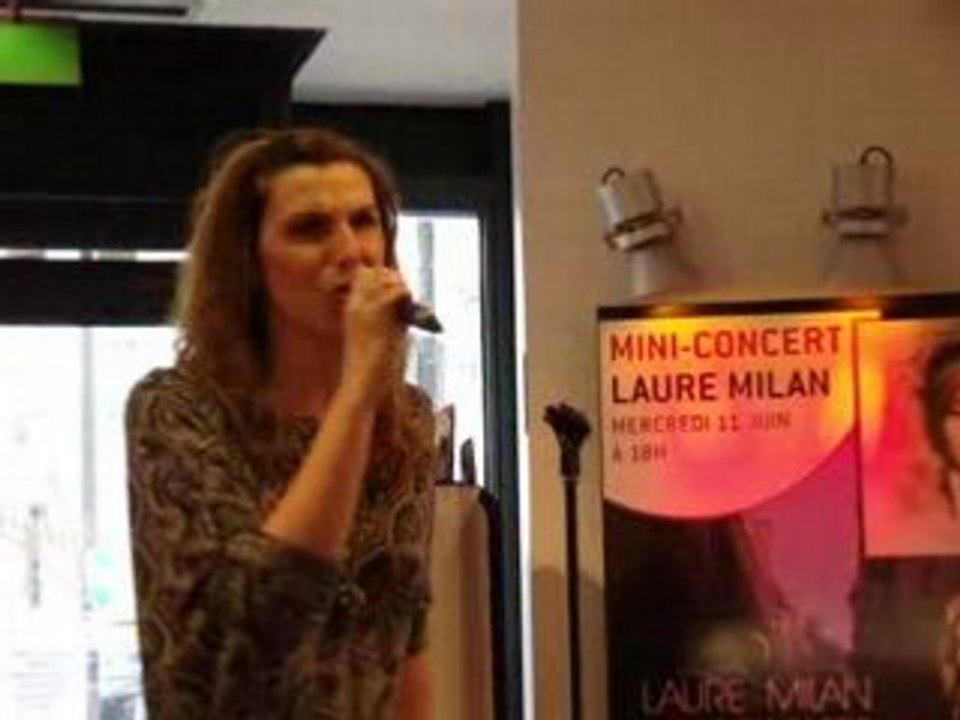 Laure Milan "La ou l'on nait" show case