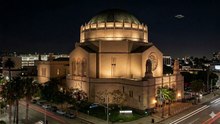 OS EXILADOS DE CAPELA - AS 13 FAMÍLIAS DINÁSTICAS: WILSHIRE BOULEVARD TEMPLE