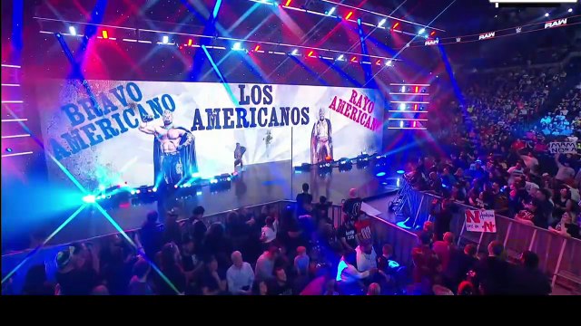 RAW 05/05/2026 - OG El Grande Americano & Los Americanos Hermanos vs. El Grande Americano & Los Americanos | Lexy DMDV