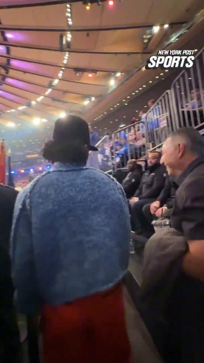 Francisco Lindor and John Franco walk in together to cheer on the Knicks!